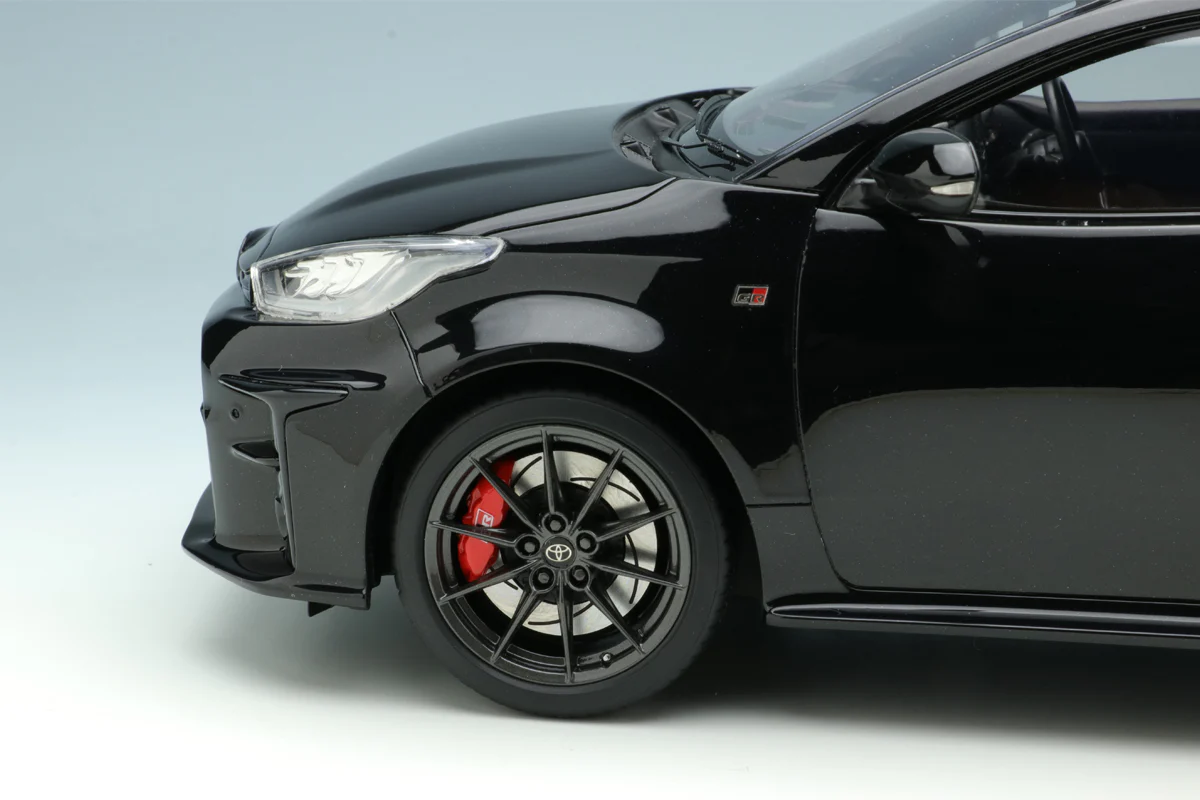Make Up Co., Ltd / IDEA 1:18 Toyota GR Yaris RZ High Performance 2021 - Image 11