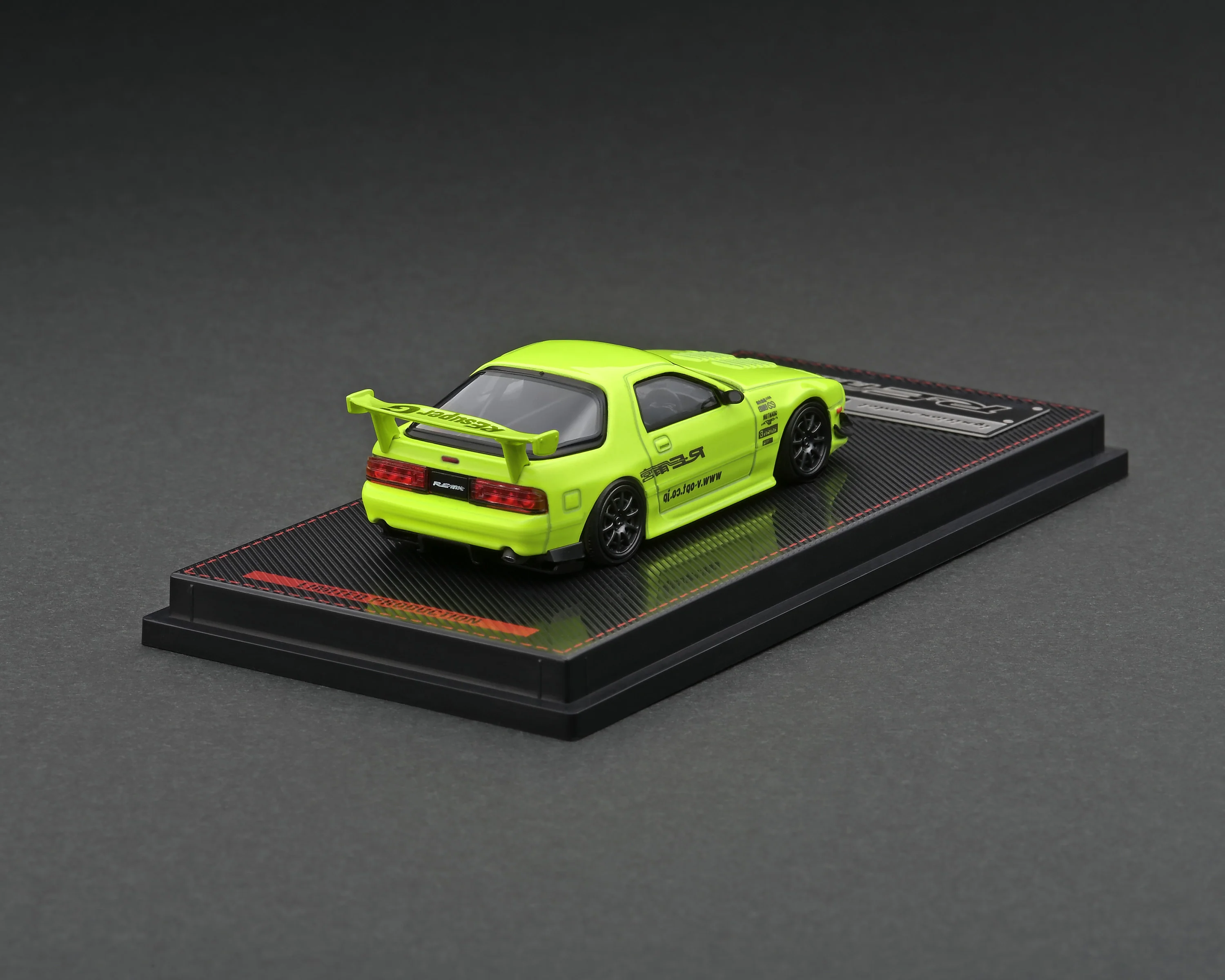 Ignition Model 1:64 Mazda RX-7 (FC3S) RE Amemiya in Yellow / Green - Image 2