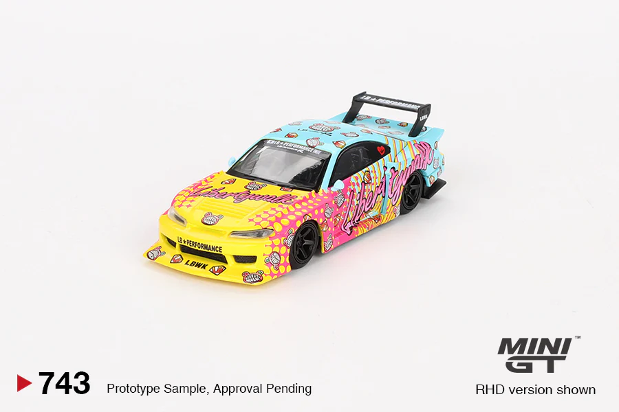 MINI GT 1:64 Nissan Silvia (S15) LB-Super Silhouette KUMA Edition