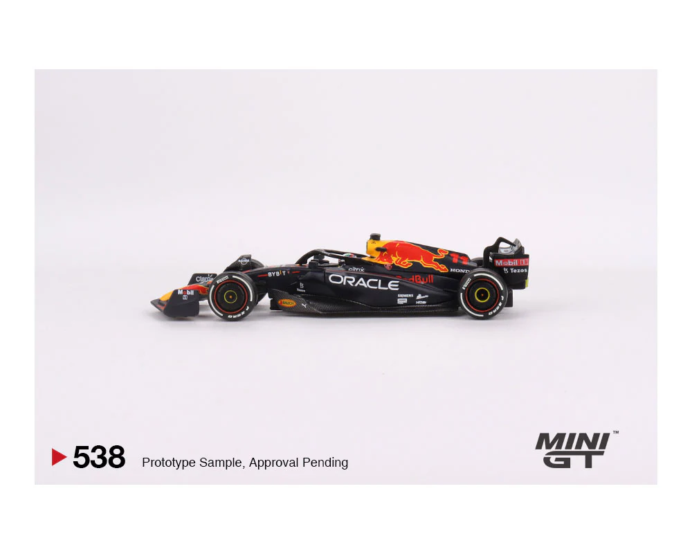 MINIGT 1:64 F1 Oracle Red Bull Racing RB18 #11 Sergio Pérez 2022 Abu Dhabi Grand Prix 3rd Place - Image 2