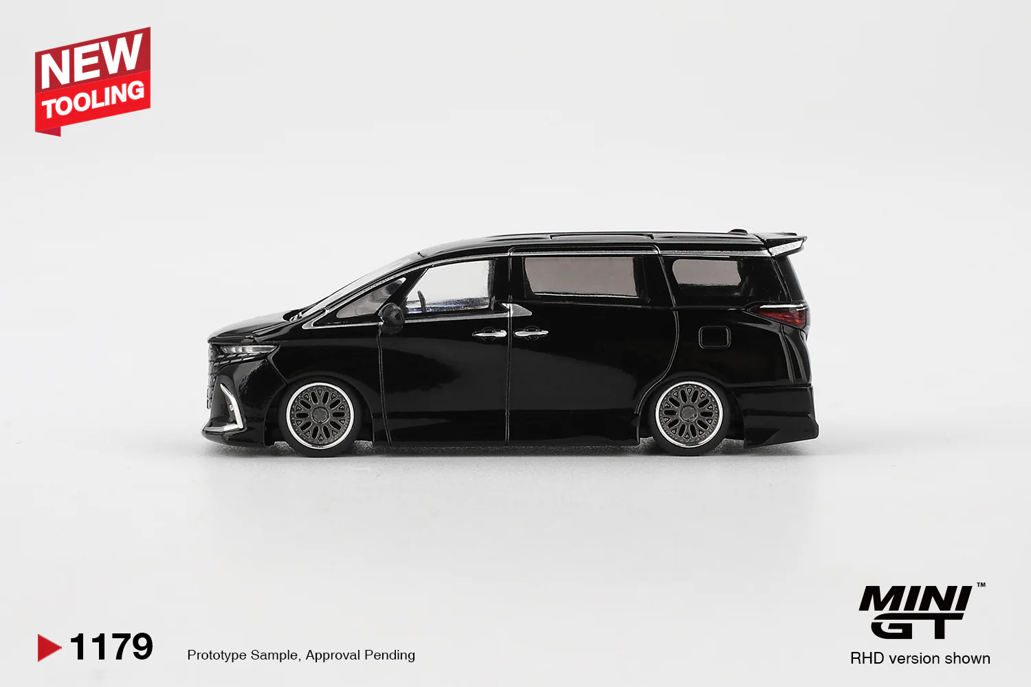 *PREORDER* MINIGT 1:64 Toyota Alphard 40 KUHL in Black - Image 3