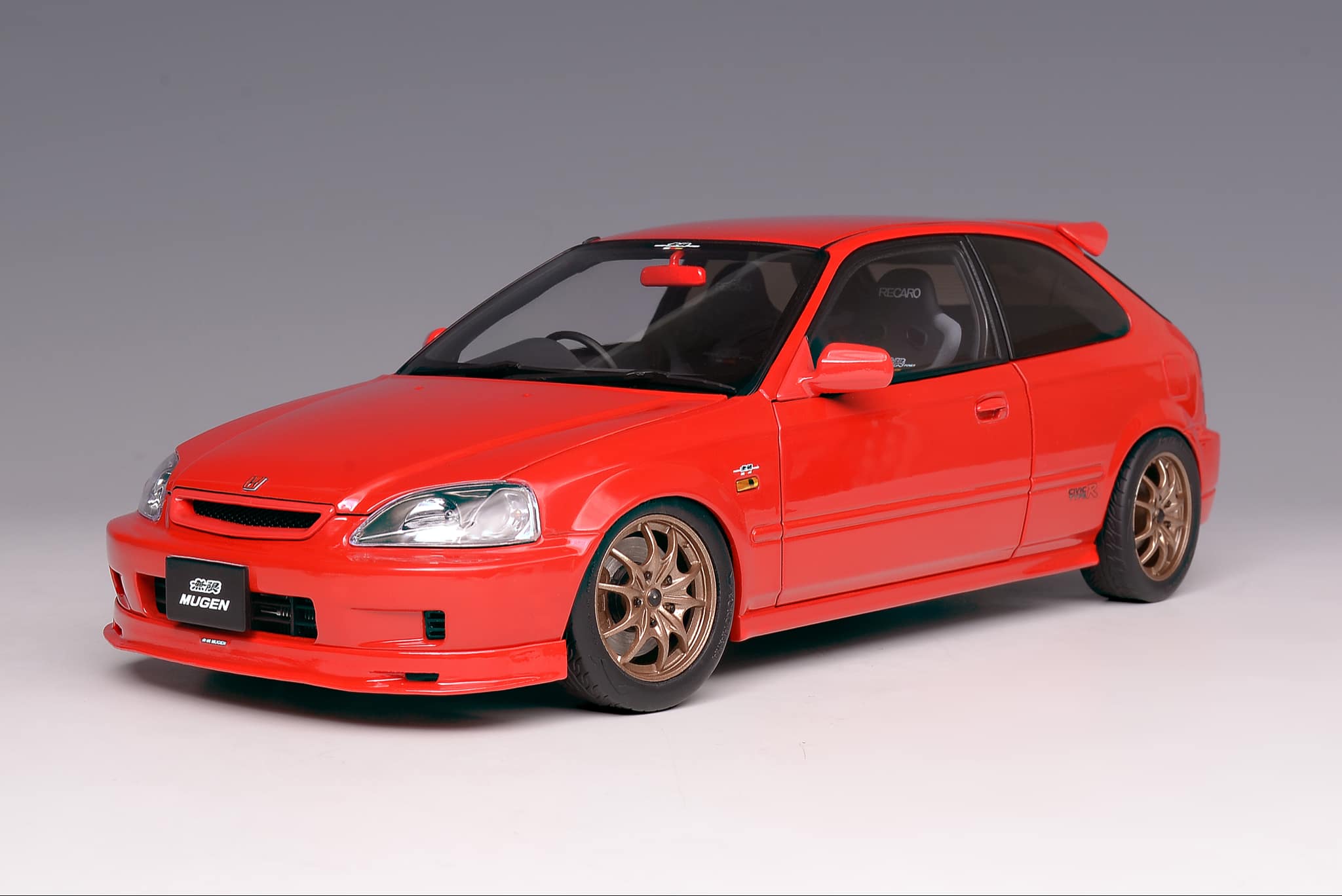 MotorHelix 1:18 Honda Civic Type-R (EK9) MUGEN in Milano Red - Image 2