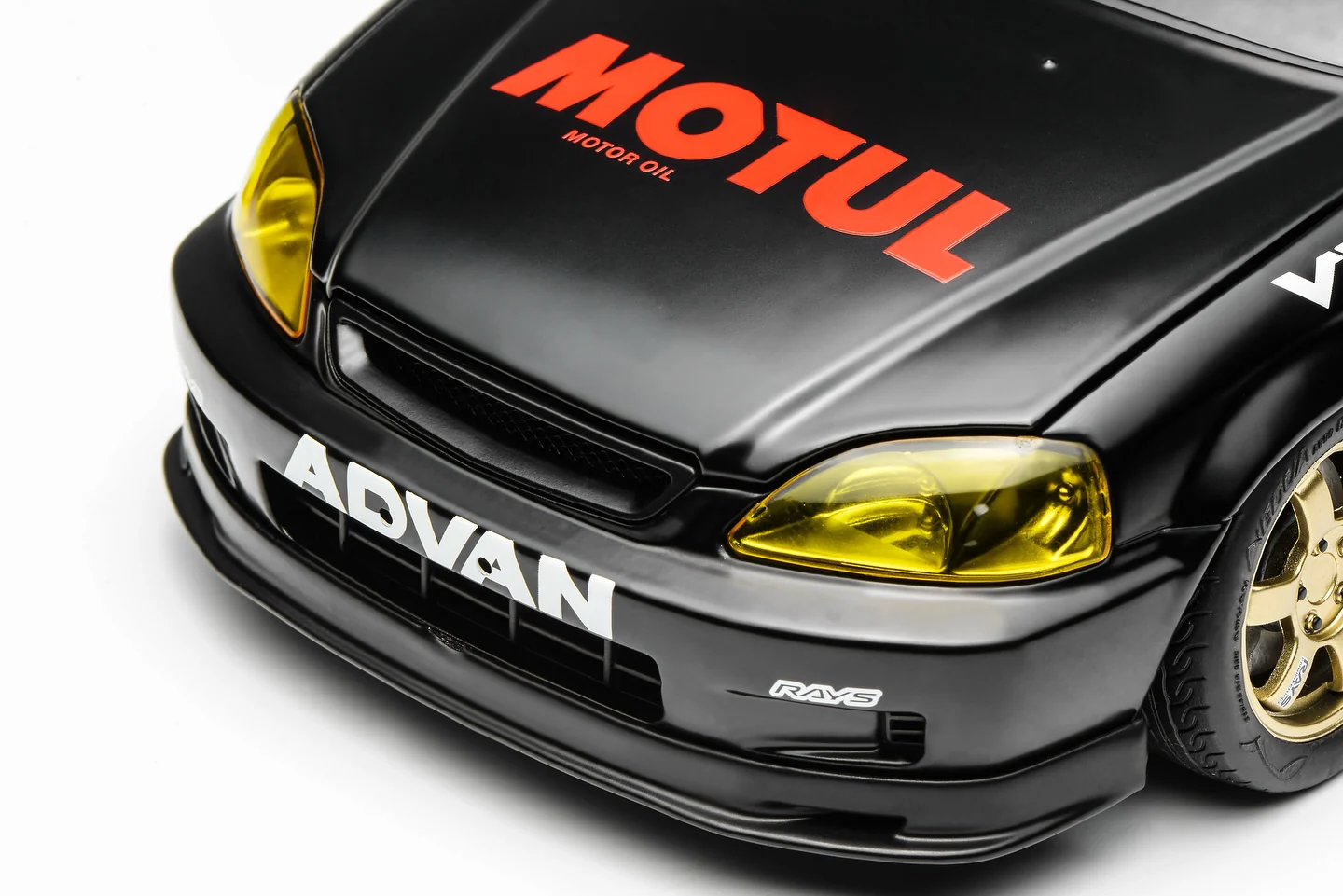 MotorHelix 1:18 Honda Civic Type-R (EK9) No Good Racing Edition in Black - Image 6