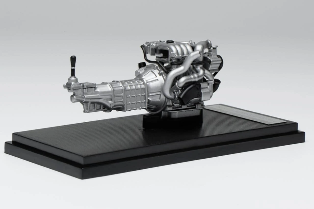 MotorHelix 1:18 Mazda RX-7 13B-REW Engine Display - Image 5