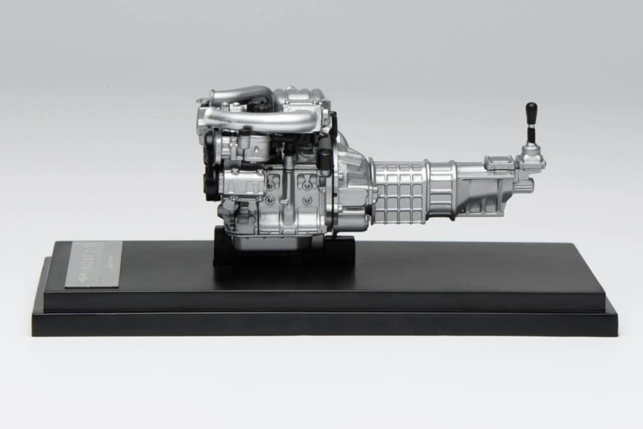 MotorHelix 1:18 Mazda RX-7 13B-REW Engine Display - Image 6