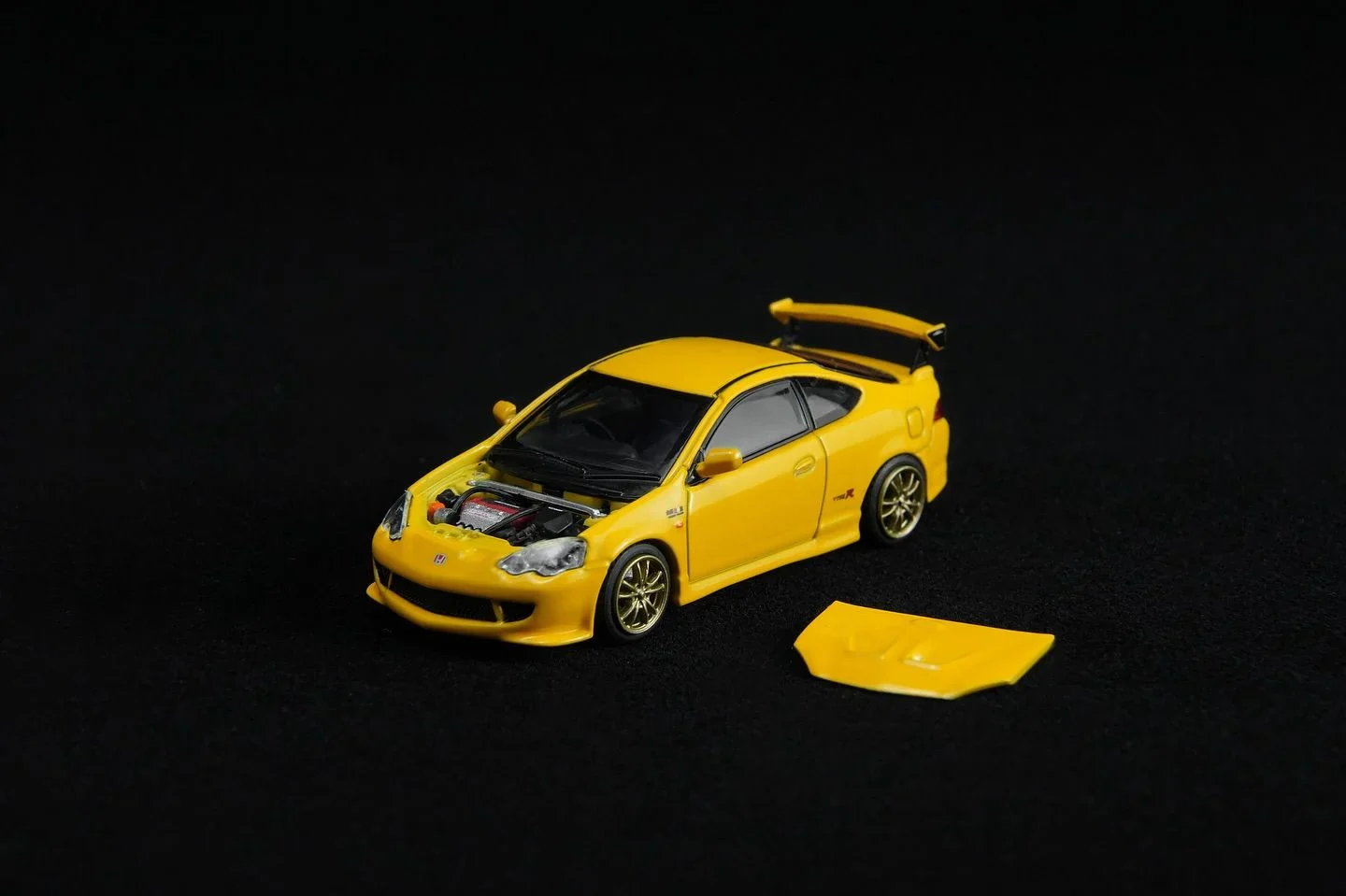 *PREORDER* MotorHelix 1:64 Honda Integra Type-R (DC5) MUGEN in Phoenix Yellow - Image 2
