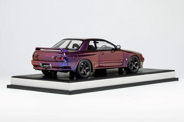 MotorHelix 1:18 Nissan Skyline GT-R (R32) Customized Version in Purple - Image 3