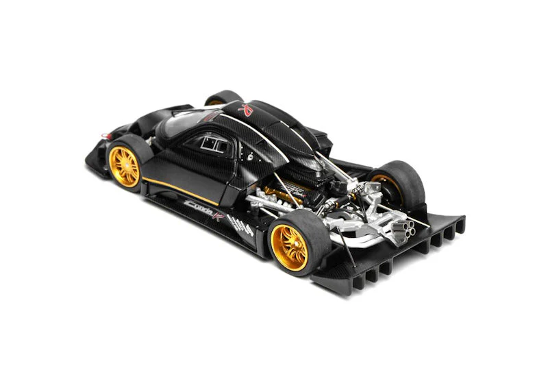 MotorHelix 1:64 Pagani Zonda R in Carbon Fiber - Image 5