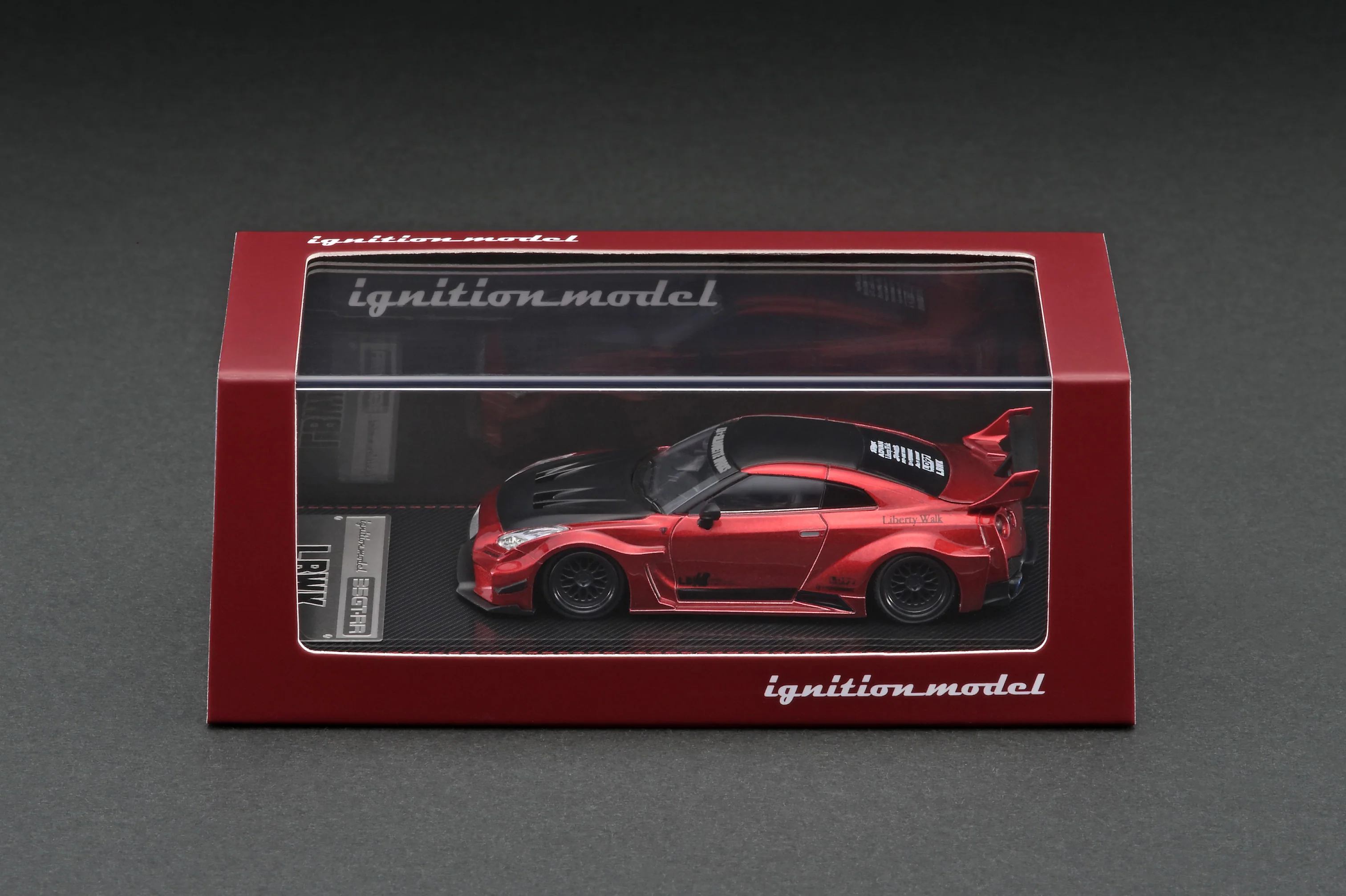 Ignition Model 1:64 Nissan Skyline GT-R 35GT-RR LBWK in Red Metallic - Image 3