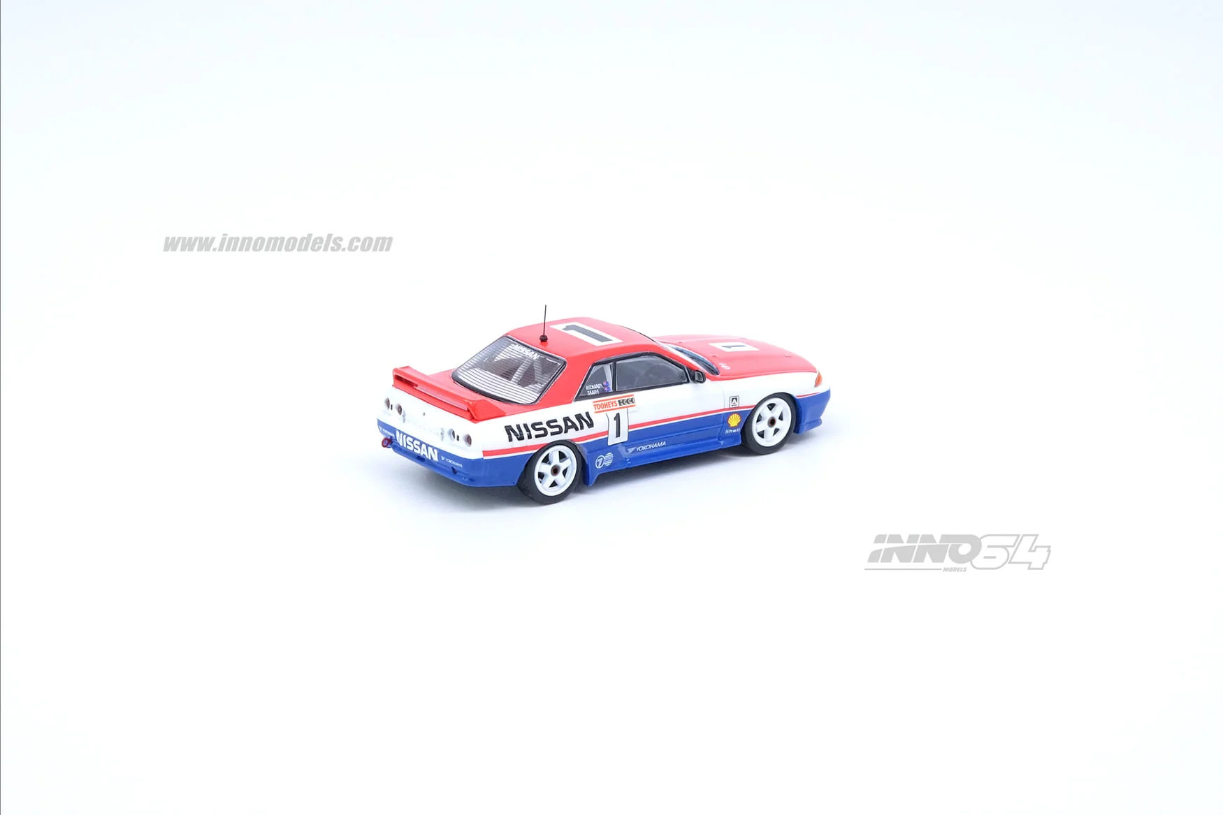 INNO Models 1:64 Nissan Skyline GT-R R32 #1 "NISSAN MOTORSPORT" Tooheys 1000 1991 Winner Jim Richards / Mark Skaife - Image 2