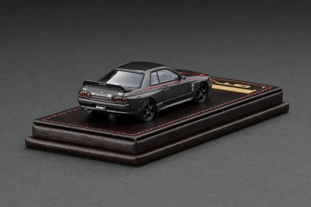 Ignition Model 1:64 Nissan Skyline GT-R (R32) Nismo in Gun Metallic Gray - Image 2