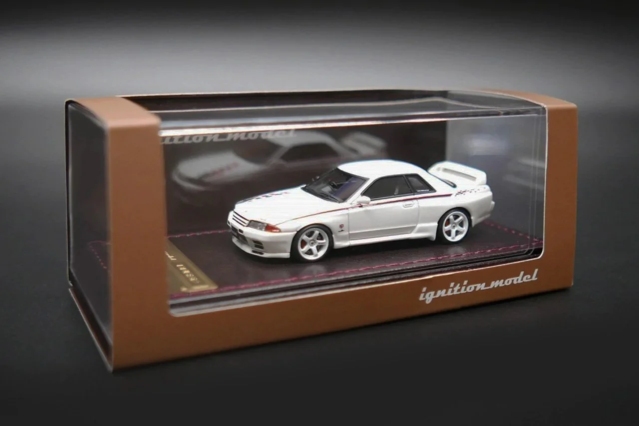 Ignition Model 1:64 Nissan Skyline GT-R (R32) Nismo in White - Image 3