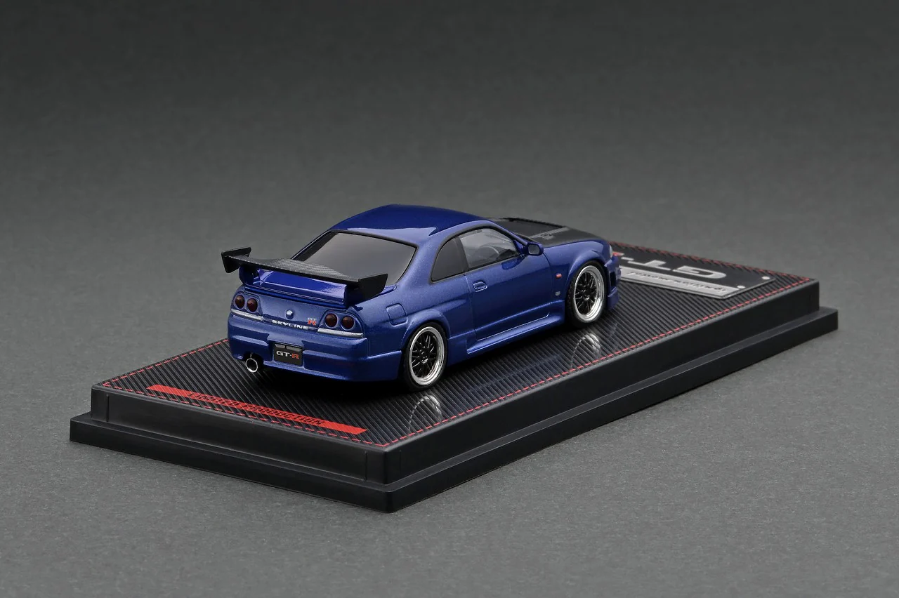Ignition Model 1:64 Nissan Skyline GT-R (R33) in Blue Metallic - Image 2