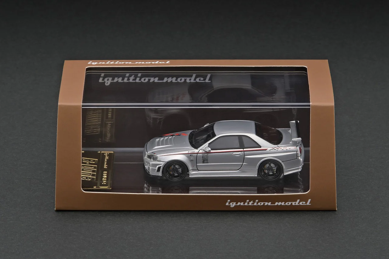Ignition Model 1:64 Nissan Skyline GT-R (R34) R-Tune NISMO Silver - Image 3