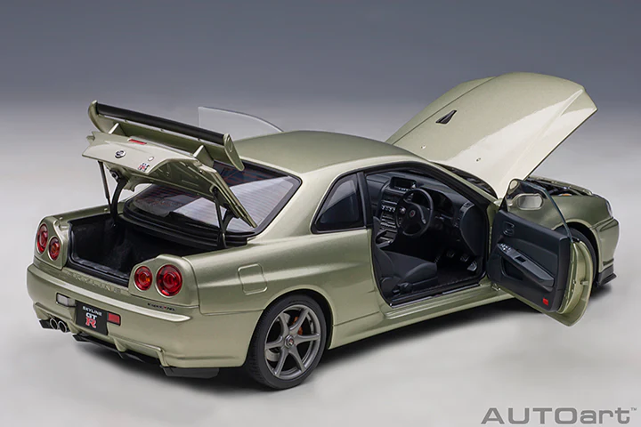 AUTOart 1:18 Nissan Skyline GT-R (R34) V-Spec II "NUR" in Millennium Jade - Image 8