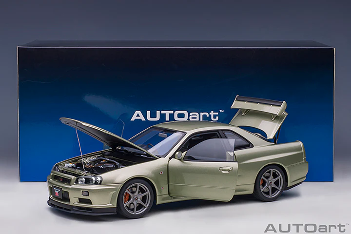 AUTOart 1:18 Nissan Skyline GT-R (R34) V-Spec II "NUR" in Millennium Jade - Image 9