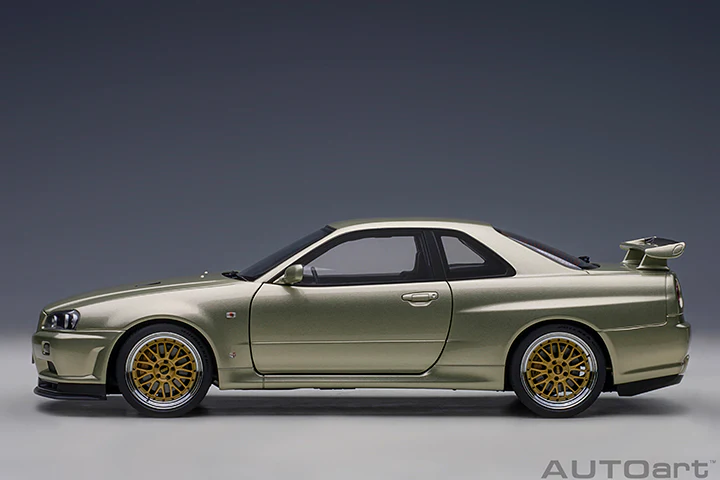 AUTOart 1:18 Nissan Skyline GT-R (R34) V-Spec II "NUR" in Millennium Jade with BBS LM Wheels - Image 3