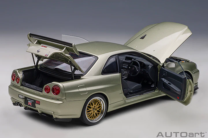 AUTOart 1:18 Nissan Skyline GT-R (R34) V-Spec II "NUR" in Millennium Jade with BBS LM Wheels - Image 8