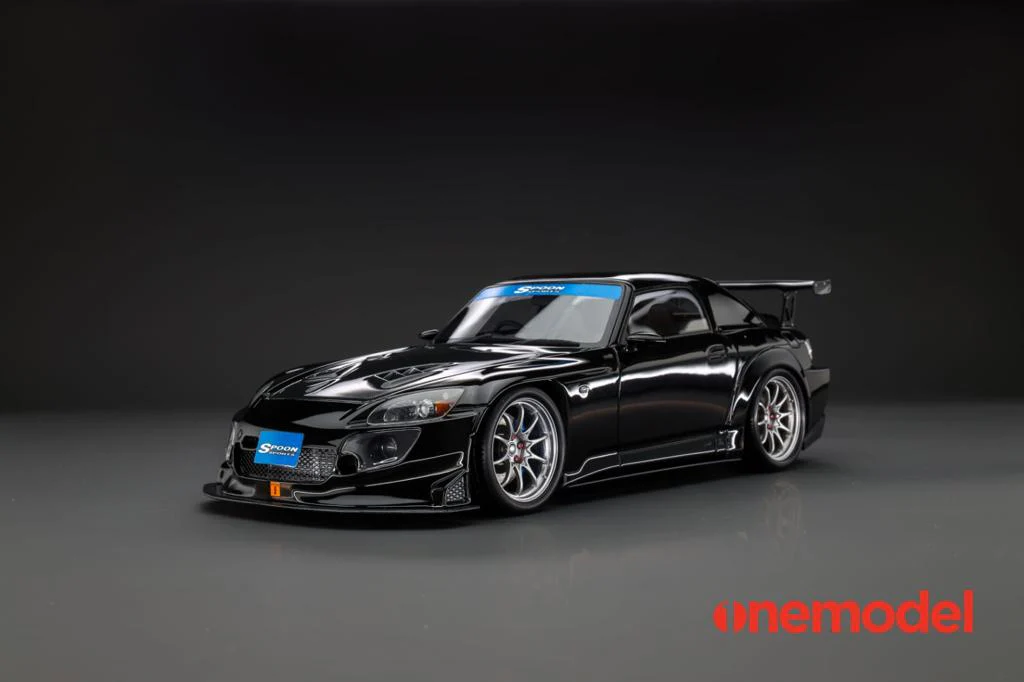 One Model 1:18 Honda AP1 S2000 Spoon Sports Street Version in Black and Bronze Wheel - Image 2