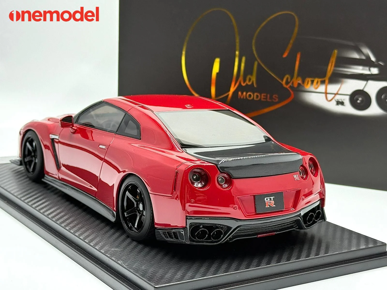One Model 1:18 Nissan GT-R R35 Custom Edition in Passion Red - Image 8