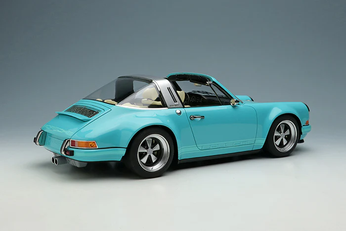 Make Up Co., Ltd. 1:18 Porsche Singer 911 (964) Targa in Mint Green - Image 2