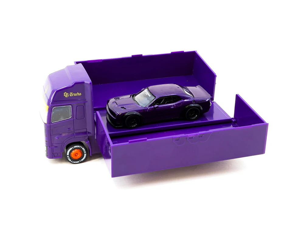Tarmac Works 1:64 B-WORKS Dodge Challenger SRT Hellcat with Truck Special Edition - Image 4