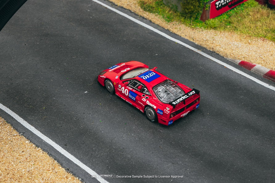 Tarmac Works 1:64 Ferrari F40 LM, Topeka 2 Hours 1990, J.L. Schlesser / J.P. Jabouille - Image 4