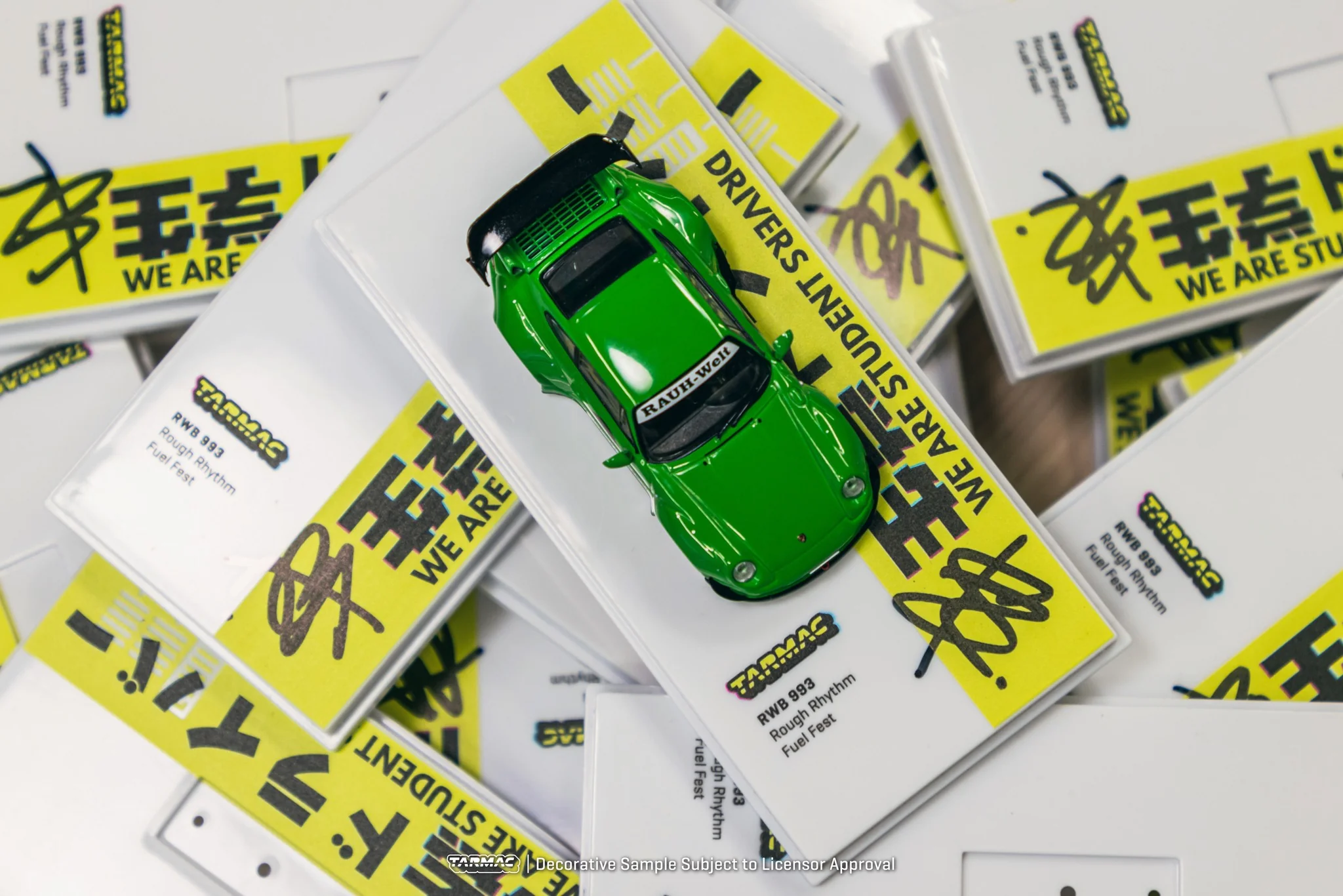 Tarmac Works 1/64 Porsche 993 RWB Rough Rhythm Fuel Fest Student Driver in Green - Image 6