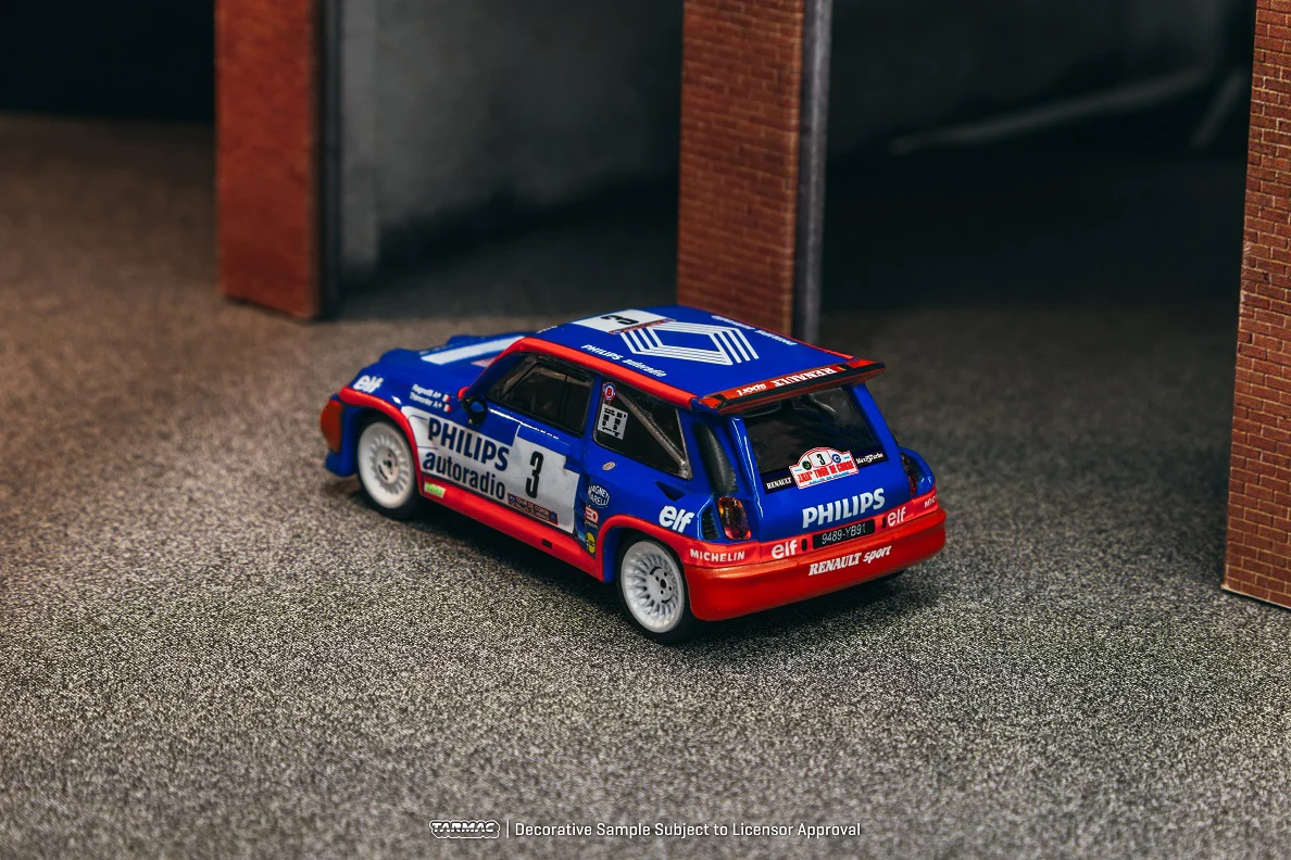 Tarmac Works 1:64 Renault 5 MAXI Turbo , Tour de Corse - Rallye de France 1985 Winner, Jean Ragnotti / Pierre Thimonier - Image 2