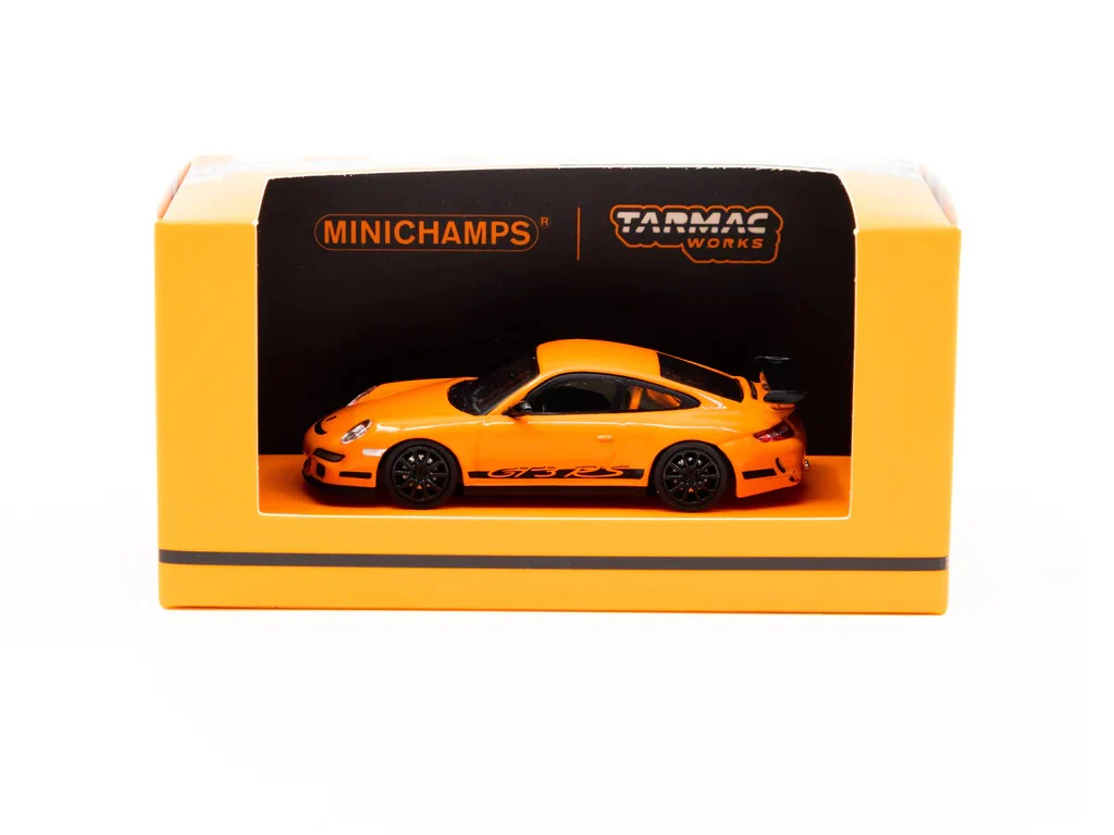 Tarmac Works x MINICHAMPS 1:64 Porsche 911 GT3 RS in Orange - Image 3